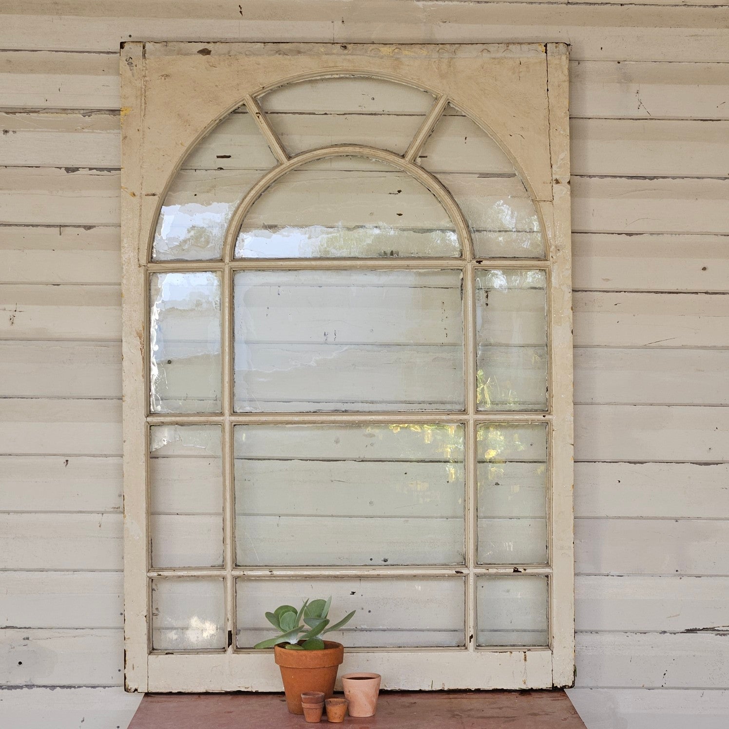 Single Arch Feature Window