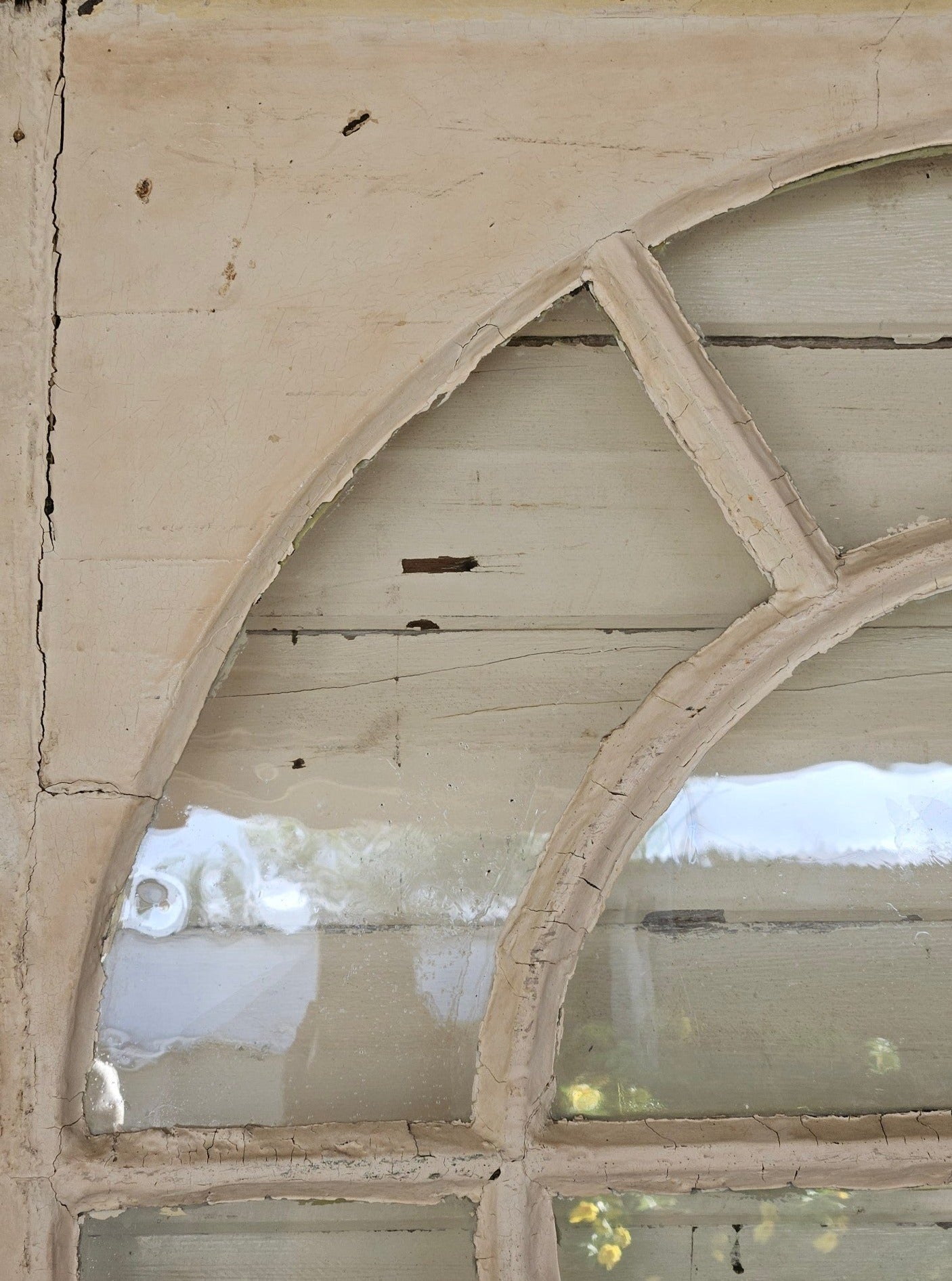 Single Arch Feature Window