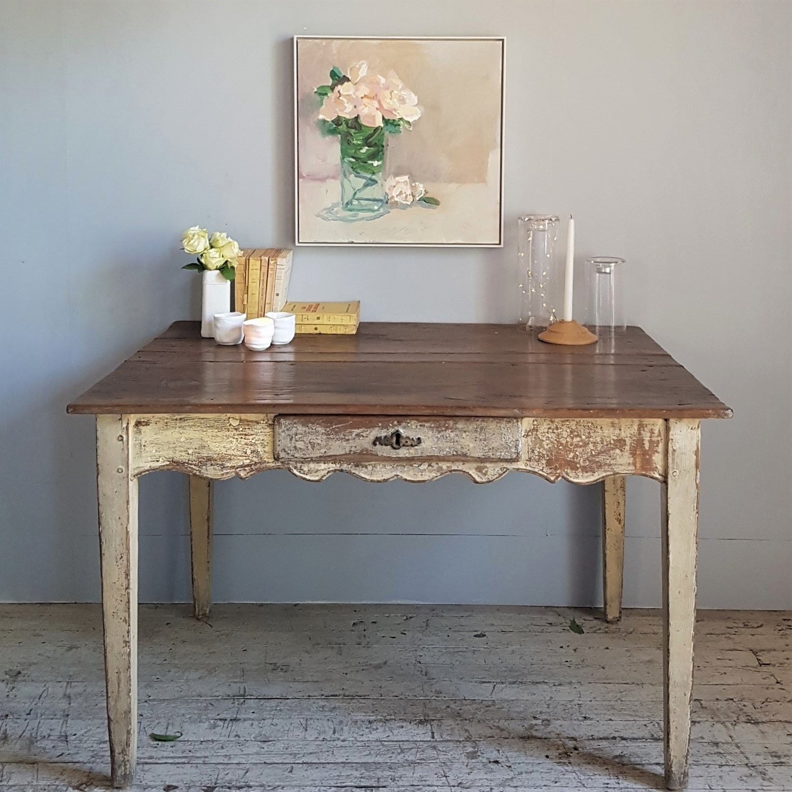 French Provincial Table