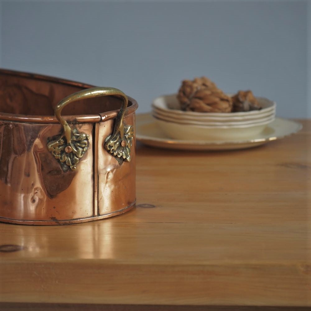 Large French Poissionere