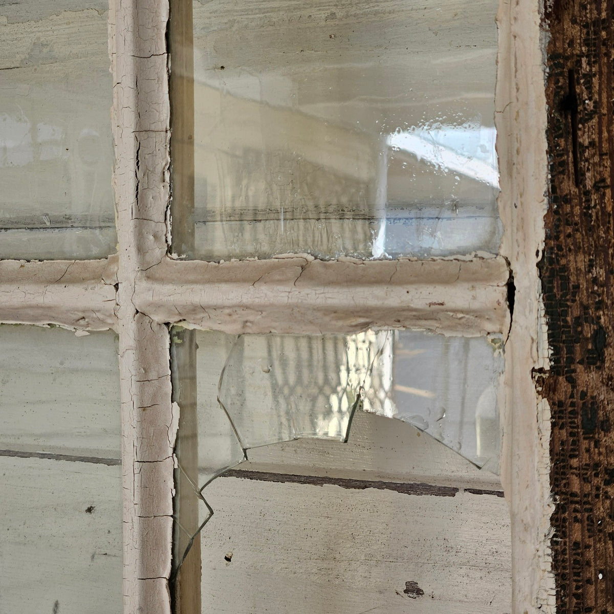 Single Arch Feature Window