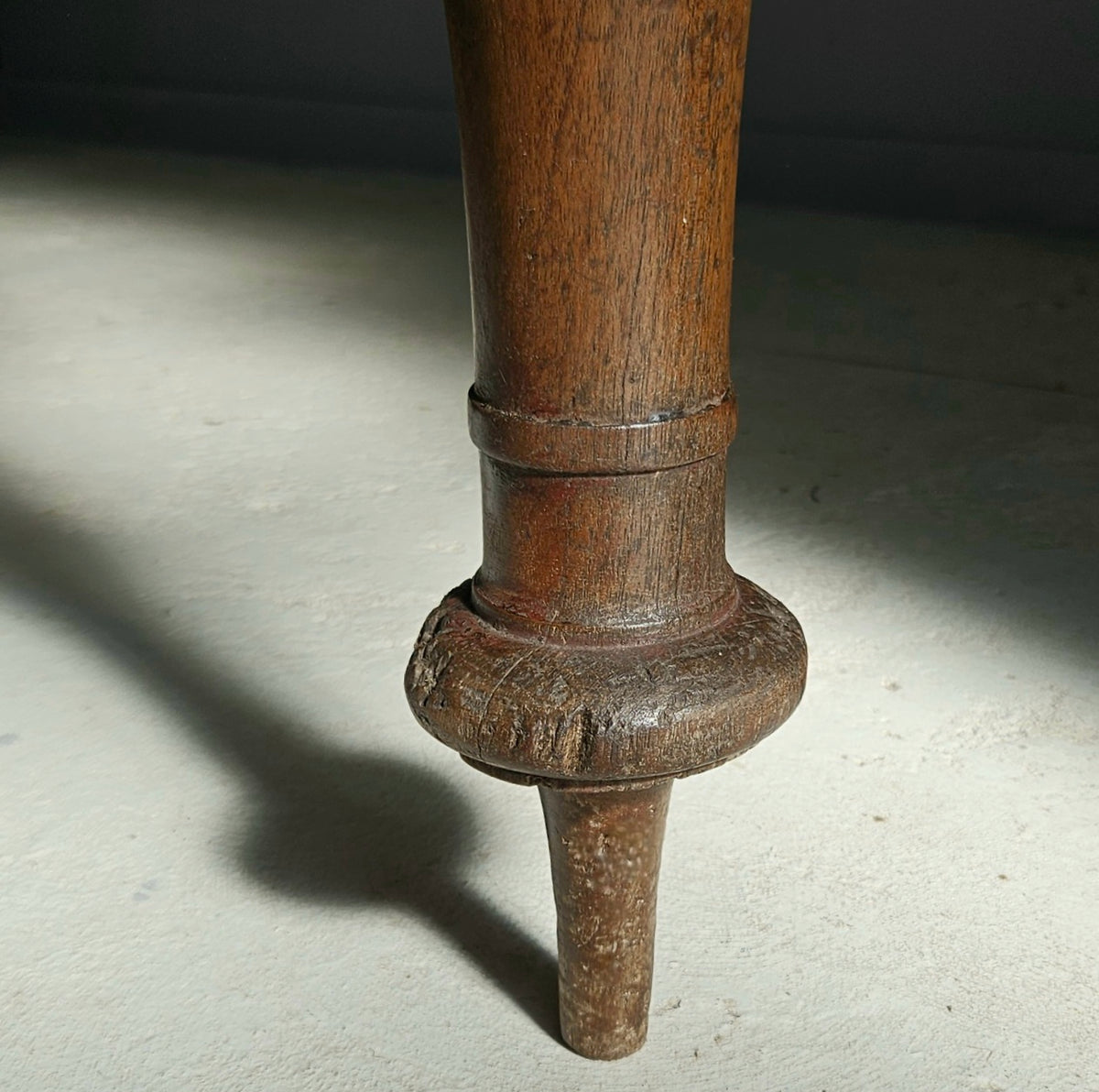 Early Cedar Artists Table