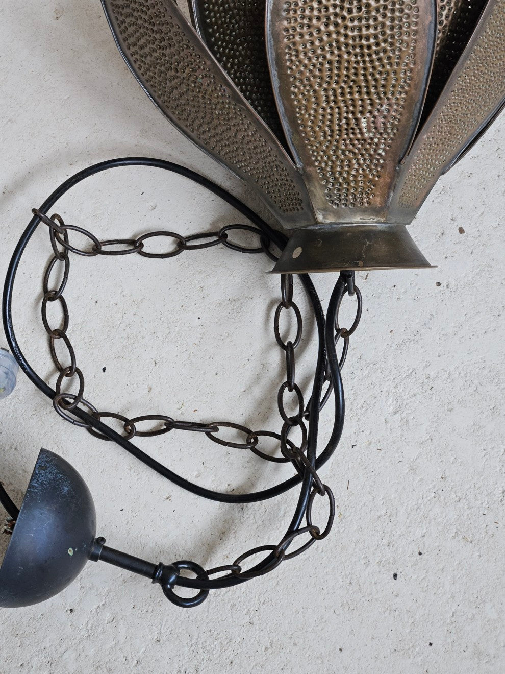 Lotus Pendant Light