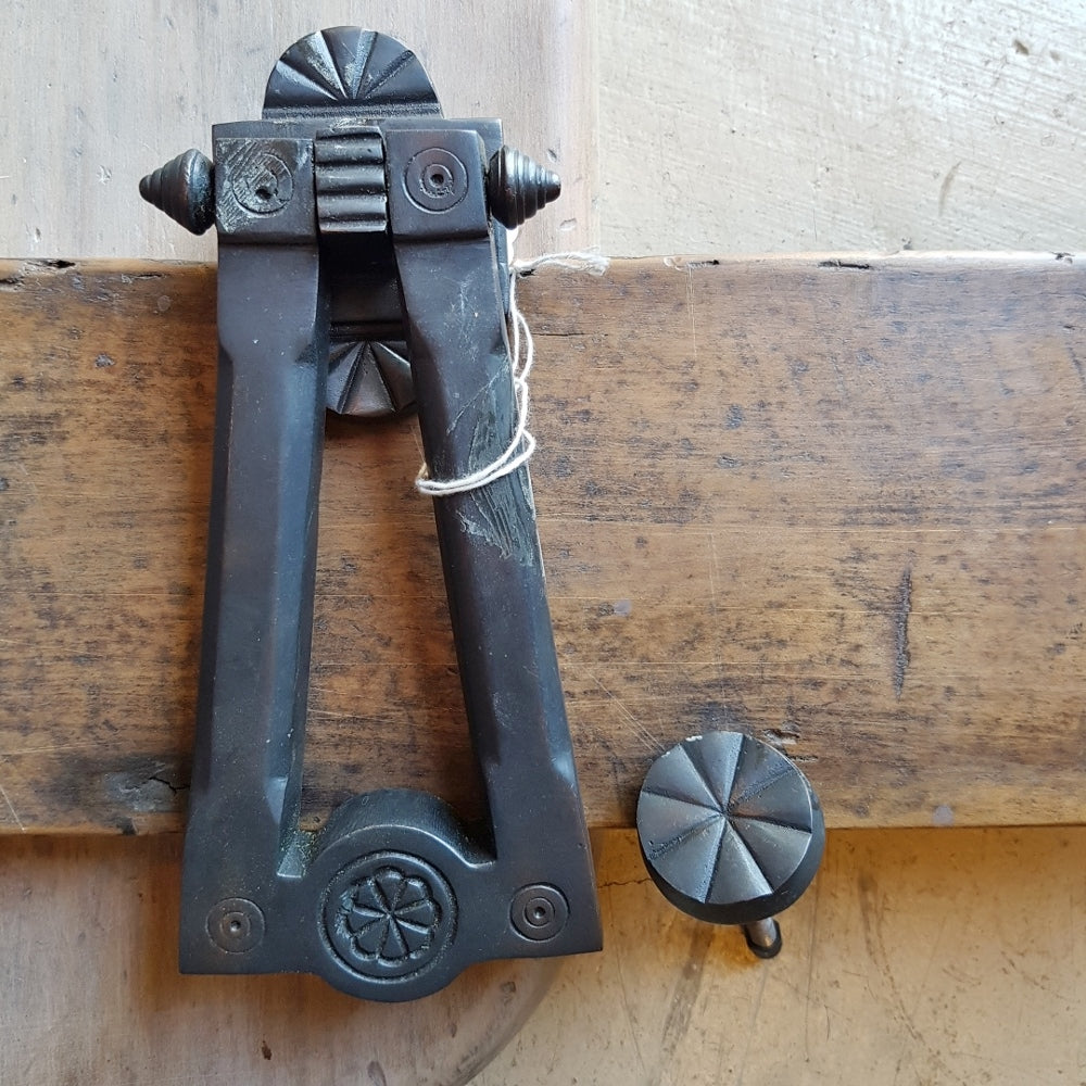 Front Door Knobs or Knocker