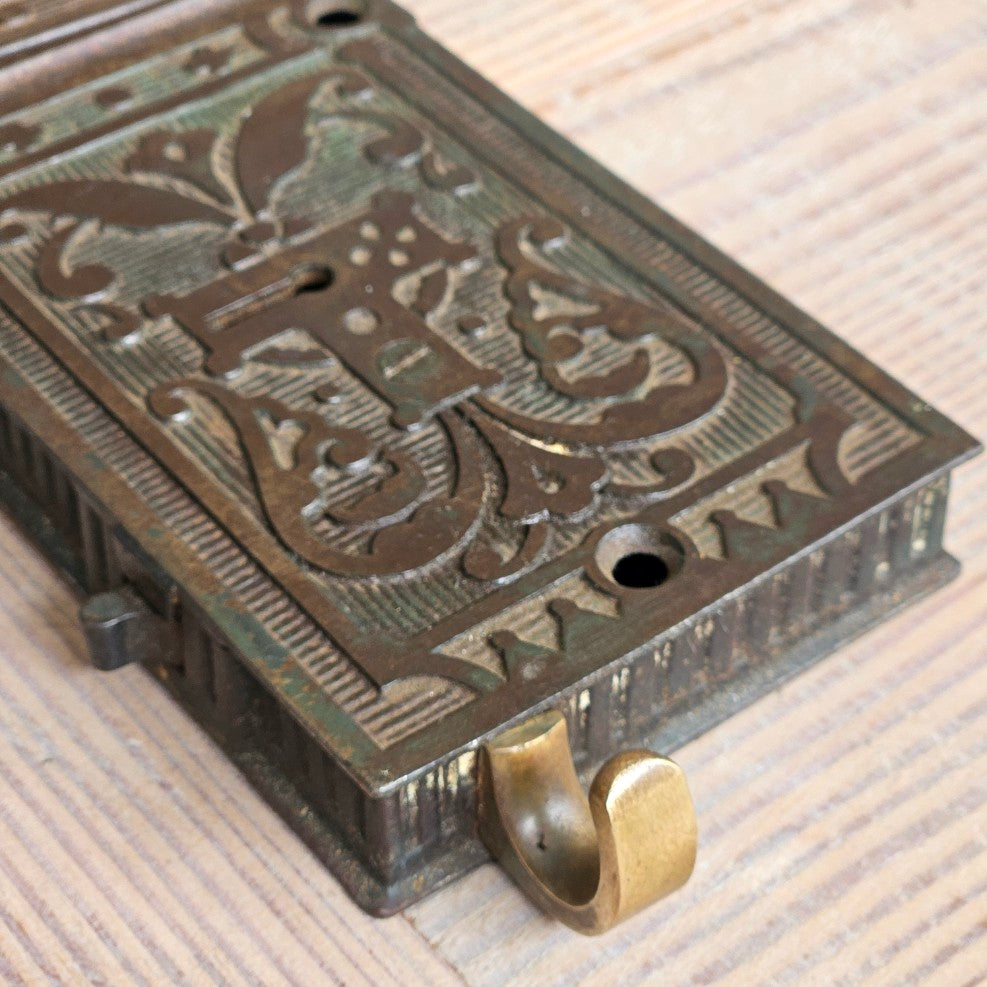 Victorian Embossed Box Lock