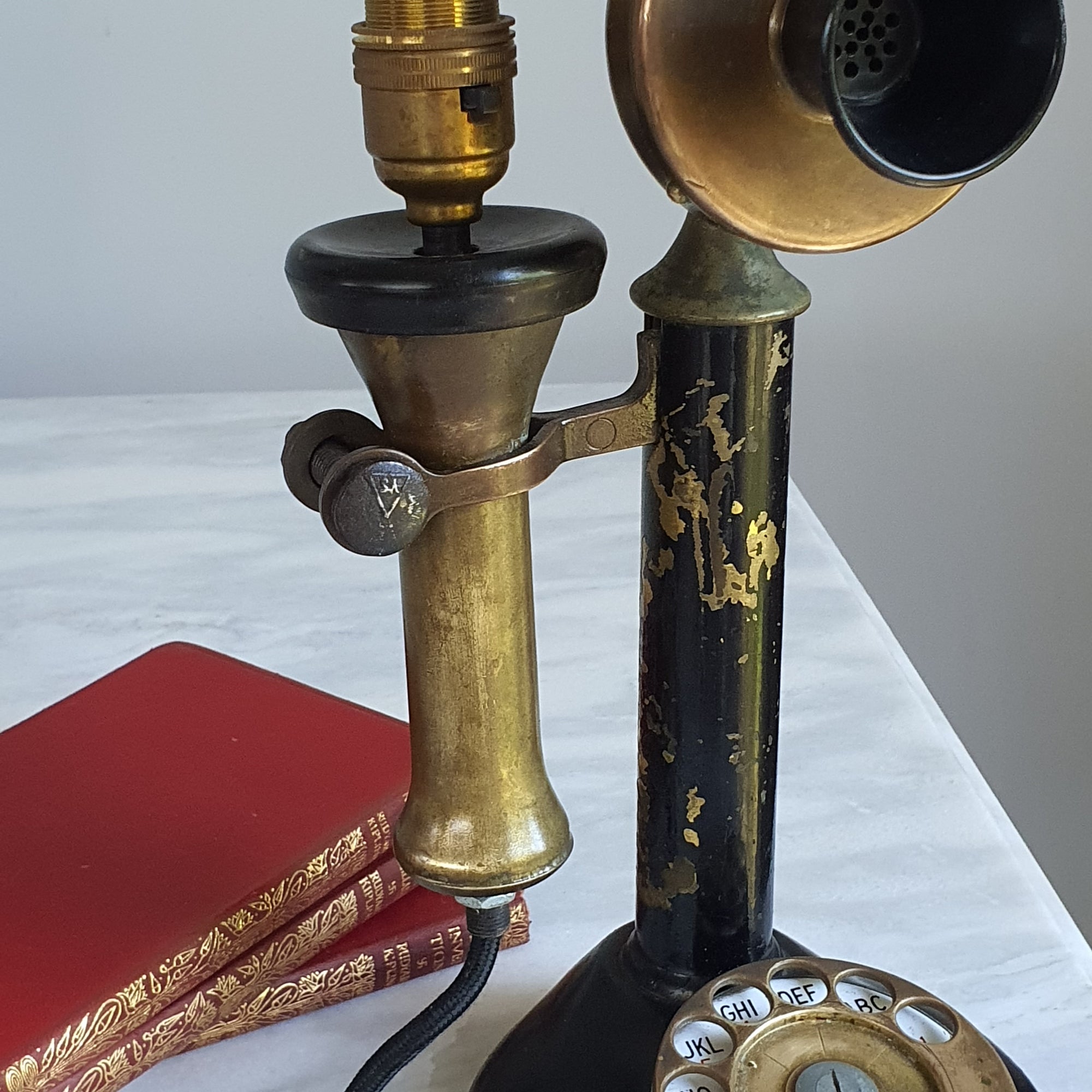 Vintage on sale telephone lamp