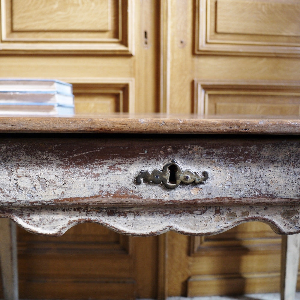 French Provincial Table