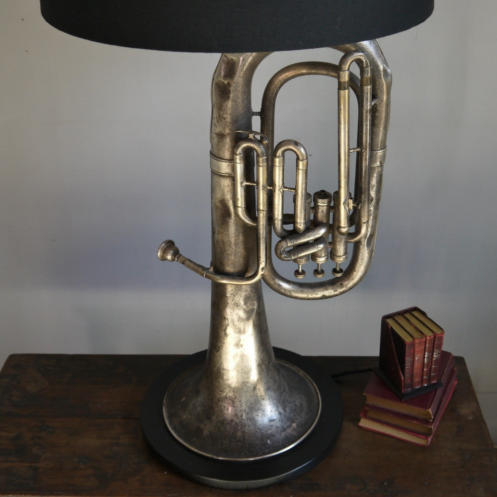 Vintage Musical Lamp