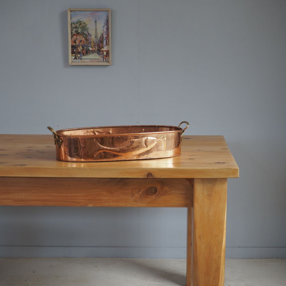 Large French Poissionere