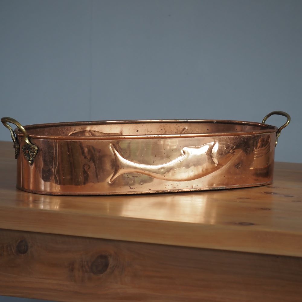 Large French Poissionere