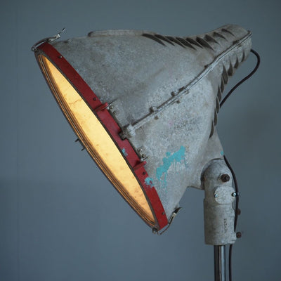Revere | Industrial Lamp