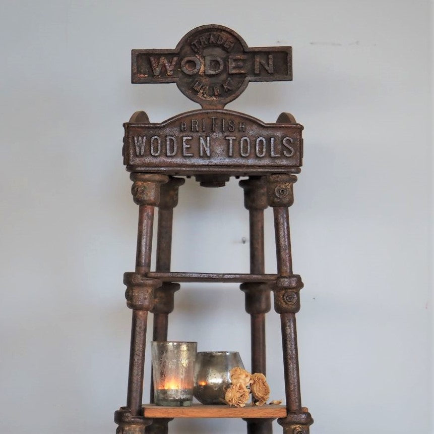 Woden Tool Stand